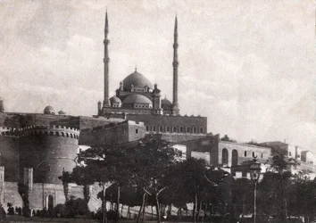 El Cairo, la ciudadela de Saladino (Egipto). Hacia 1920