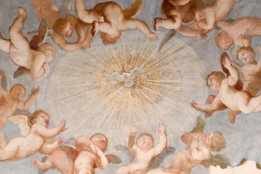 Paloma del Espíritu Santo. Fresco. La Basílica della Santissima Annunziata del Vastato. Génova. Italia.