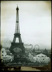 Torre Eiffel, París