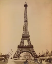 Torre Eiffel, Exposición de París