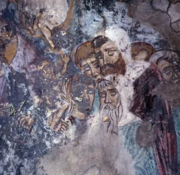 Grupo de hombres, fresco en la iglesia en Kandanos, Creta, Grecia